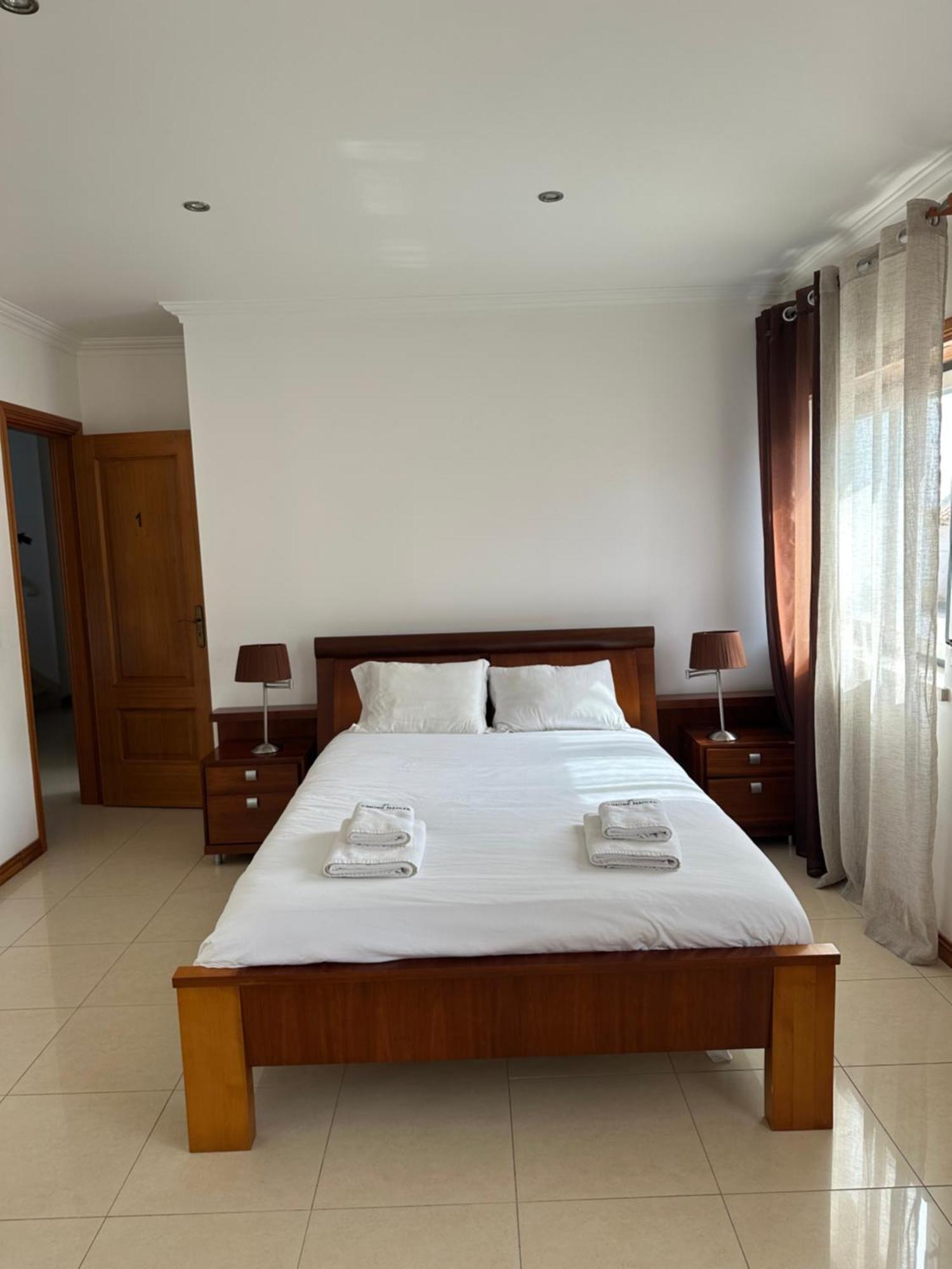 Ocean Guesthouse Baleal フェレル エクステリア 写真